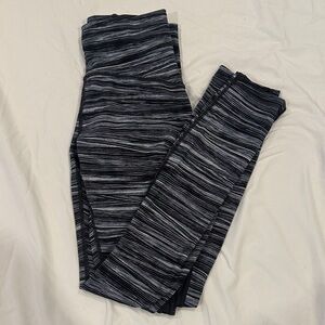 3/$75 Lululemon Pace Perfect 7/8 tight size 4